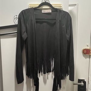 NWOT LONG SLEEVE FRINGE VINTAGE HAVANA,THIN SUEDE BLAZER LOOK VERY COOL 😎